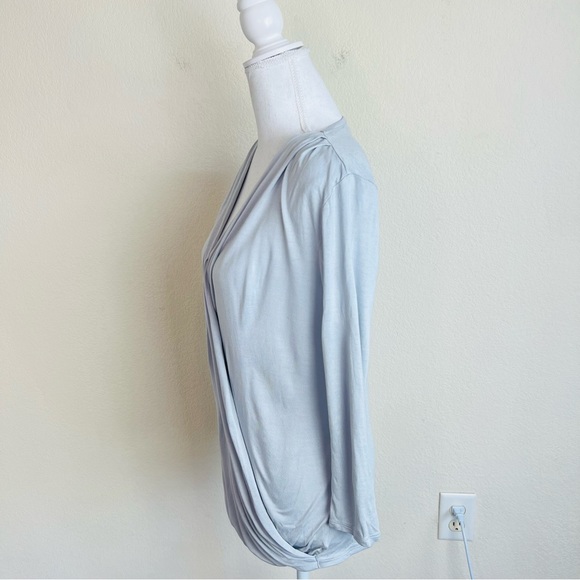 Old Navy Light Grey Surplice Front-Wrap Long Sleeve Blouse - Picture 3 of 8